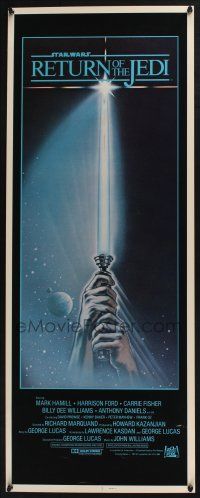 3w721 RETURN OF THE JEDI int'l insert '83 George Lucas, great art of hands holding lightsaber!