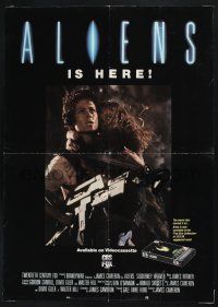 3x701 ALIENS 20x28 video poster '87 James Cameron, Sigourney Weaver as Ripley holding Carrie Henn!