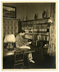 3y111 BELA LUGOSI deluxe 8x10 still '30s the famous horror legend reading in his library at home!