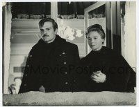 4b055 DOCTOR ZHIVAGO deluxe 11x14 still '65 close up of concerned Omar Sharif & Siobhan McKenna!