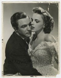 4b063 FOR ME & MY GAL deluxe 10x13 still '42 great romantic close up of Judy Garland & Gene Kelly!