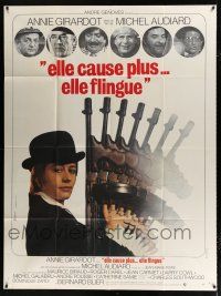 4c605 ELLE CAUSE PLUS, ELLE FLINGUE French 1p '72 great image of Annie Girardot with Tommy gun!
