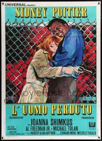 4c082 LOST MAN Italian 1p '69 different Avelli art of Sidney Poitier & Joanna Shimkus with gun!
