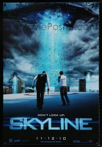 4d678 SKYLINE teaser 1sh '10 Eric Balfour saves the planet from alien invasion, cool image!