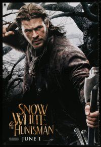 4d685 SNOW WHITE & THE HUNTSMAN teaser 1sh '12 cool image of Chris Hemsworth in title role!