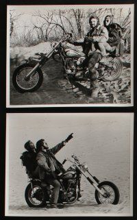 4e533 WEREWOLVES ON WHEELS 8 8x10 stills '71 great images of bikers on Harley-Davidson bikes!
