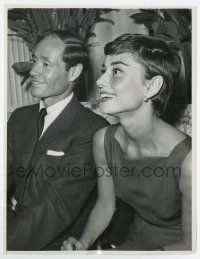 4m115 AUDREY HEPBURN/MEL FERRER 7x9 news photo '54 going from Switzerland to Rome for honeymoon!