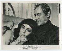 4m219 CLEOPATRA 8.25x10 still '63 c/u of Elizabeth Taylor resting on Rex Harrison's chest!