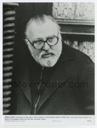 4m657 ONCE UPON A TIME IN AMERICA candid 7.25x9.75 still '84 great c/u of director Sergio Leone!