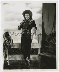 4m299 DOROTHY MALONE 8x10 still '47 in great black cowgirl outfit fro Two Guys From Texas!