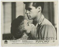 4m694 PSYCHO English FOH LC '60 close up of John Gavin hugging worried Janet Leigh, Hitchcock!