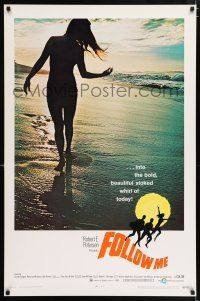 4r273 FOLLOW ME 1sh '69 great image of sexy babe walking on beach at sunset!