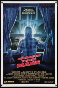 4r393 INVADERS FROM MARS R version 1sh '86 Tobe Hooper, art by Mahon, he knows they're here!