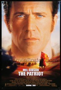 4r575 PATRIOT advance DS 1sh '00 huge close up portrait image of Mel Gibson over American flag!
