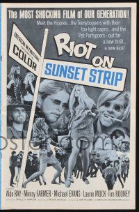 4s655 RIOT ON SUNSET STRIP pressbook '67 hippies with too-tight capris, crazy pot-partygoers!