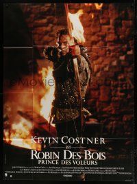 4y887 ROBIN HOOD PRINCE OF THIEVES French 1p '91 cool image of Kevin Costner with flaming arrow!