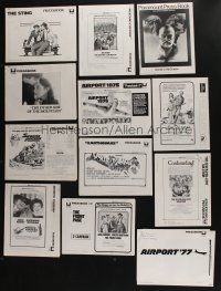 5a114 LOT OF 32 CUT PRESSBOOKS '70s great advertising from a variety of different movies!
