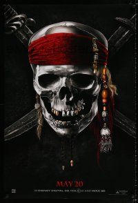 5c554 PIRATES OF THE CARIBBEAN: ON STRANGER TIDES teaser DS 1sh '11 skull & crossed swords!