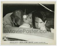 5d154 BONNIE & CLYDE 8.25x10.25 still '67 Faye Dunaway & Warren Beatty shot in getaway car!