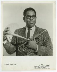 5d291 DIZZY GILLESPIE 8.25x10 music publicity still '40s the bandleader with his jazz trumpet!