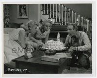 5d386 GIDGET 8.25x10 still '59 Sandra Dee, Arthur O'Connell & LaRoche w/birthday cake by Van Pelt!