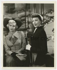 5d515 KEY TO THE CITY deluxe 8x10 still '50 Marilyn Maxwell & Loretta Young rival for Gable's love!