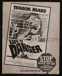 5h749 LIFE IN DANGER pressbook '64 terror rules as a mad killer on the loose rips a town apart!