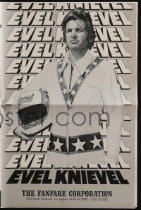 5h599 EVEL KNIEVEL pressbook '71 great images of George Hamilton as THE daredevil!