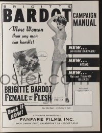 5h751 LIGHT ACROSS THE STREET pressbook R60 sexiest Brigitte Bardot, Female and the Flesh!