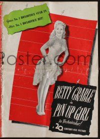 5h837 PIN UP GIRL pressbook '44 sexy full-length Betty Grable in skimpy outfit showing her legs!