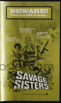 5h879 SAVAGE SISTERS pressbook '74 great Akimoto art of Cheri Caffaro & bad girls with big guns!
