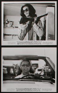 5s389 LADY IN THE CAR WITH GLASSES & A GUN 10 8x10 stills '70 great images of sexy Samantha Eggar!