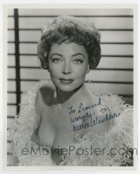 5t438 MARIE WINDSOR signed 8.25x10 still '50s great sexy c/u in low-cut dress & feather boa!
