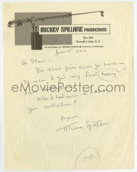 5t012 MICKEY SPILLANE signed 9x11 letter '02 talking about getting his first hosing from Hollywood!