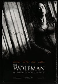 5z842 WOLFMAN teaser DS 1sh '10 werewolf horror, pretty Emily Blunt on the run!