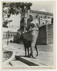 6a076 ANITA EKBERG 8x10.25 still '58 outdoors with Doberman Pincer dog from Screaming Mimi!
