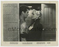 6a310 FLESH & FURY 8x10.25 still '52 close up of barechested boxer Tony Curtis & sexy Jan Sterling!
