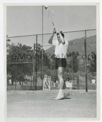 6a468 JEFFREY HUNTER 8.25x10 still '53 playing badminton with Tab Hunter by Arnold Johnson!