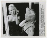 6a560 MARILYN MONROE 8.25x10 news photo '55 checking herself in mirror before business conference!