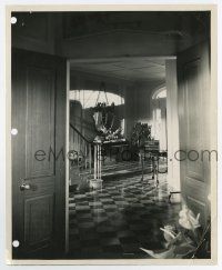 6a653 QUEEN BEE set reference 8.25x10 still '55 cool image of the hallway leading to the library!