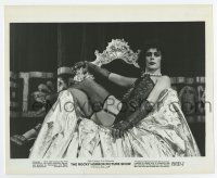 6a687 ROCKY HORROR PICTURE SHOW 8x10 still '75 Tim Curry wearing fishnet stockings on throne!