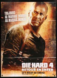 6b839 LIVE FREE OR DIE HARD teaser French 1p '07 great close image of Bruce Willis as John McClane!