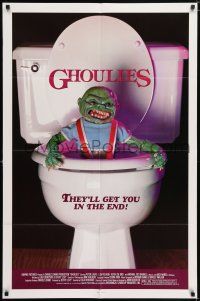 6f348 GHOULIES 1sh '85 wacky horror image of goblin in toilet, they'll get you in the end!