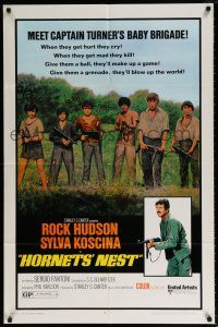 6f429 HORNETS' NEST 1sh '70 Rock Hudson, great cast portrait of teens with guns!