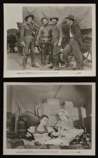 6h521 KENTUCKY RIFLE 9 8x10 stills '55 with wits, weapons & women he faced victory or sudden death!