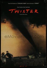 6k785 TWISTER int'l advance DS 1sh '96 storm chasers Bill Paxton & Helen Hunt running from tornado!