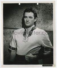 6x153 DAVID & BATHSHEBA 8.25x10 still '51 portrait of Gregory Peck wearing Star of David shirt!