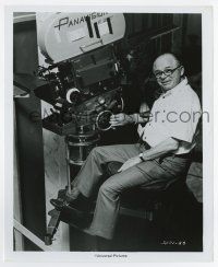 6x238 FRONT PAGE candid 8x10 still '75 c/u of director Billy Wilder sitting by Panavision camera!