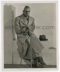 6x256 GHOUL candid English 8x10 still '33 great seated c/u of Boris Karloff with heavy coat & cane!