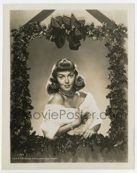 6x391 LANA TURNER 8x10.25 still '40s great portrait as a brunette in a frame of holly leaves!